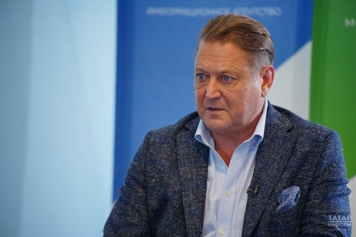 Дирижер Александр Сладковский удостоен ордена «За заслуги перед Республикой Татарстан»