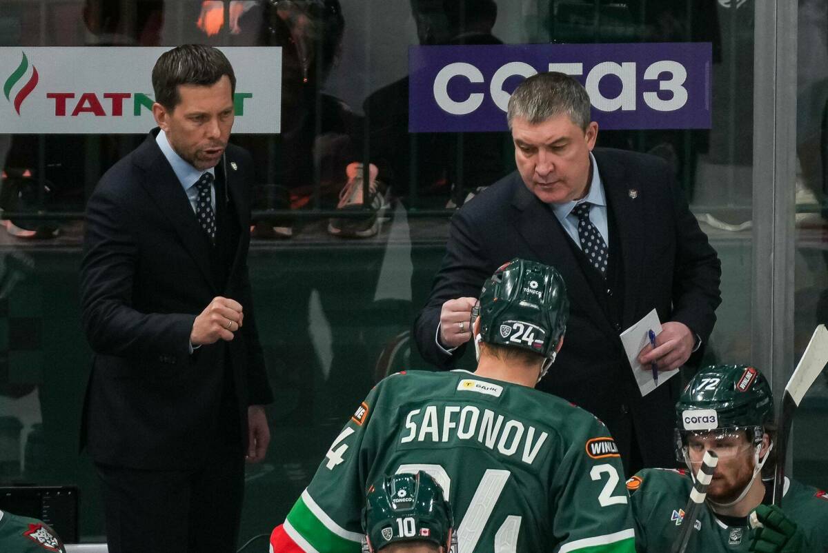 Гатиятулин, Козлов, Козырев: кто из тренеров КХЛ удивил в октябре