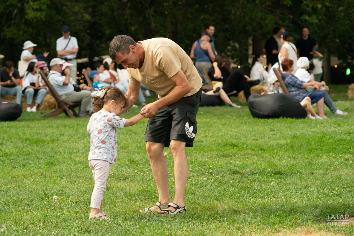 Досрочную пенсию для многодетных отцов предложила ввести Мария Львова-Белова