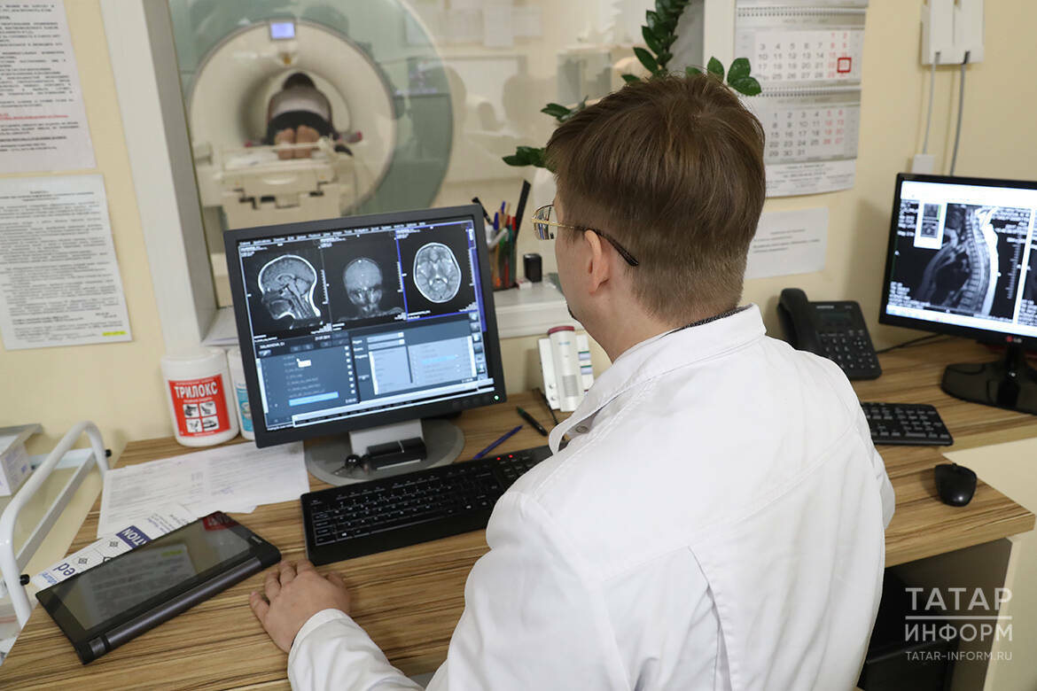 Страх онкологии, повышение НДС и роль искусства: обзор аналитики октября