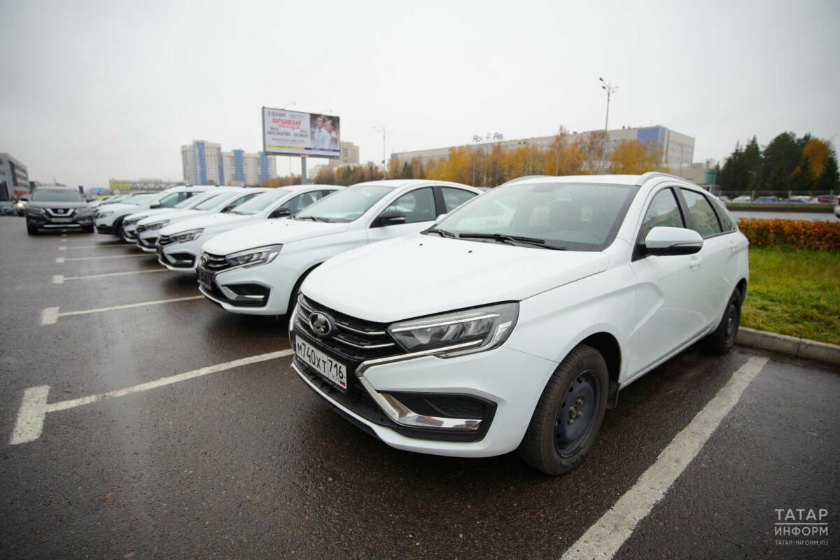 В Татарстане продажи новых машин упали на 26% за год – «Автостат»
