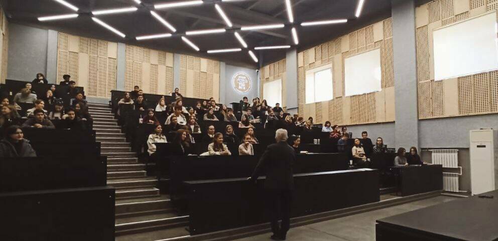 В КГАСУ состоялся День открытых дверей для будущих абитуриентов