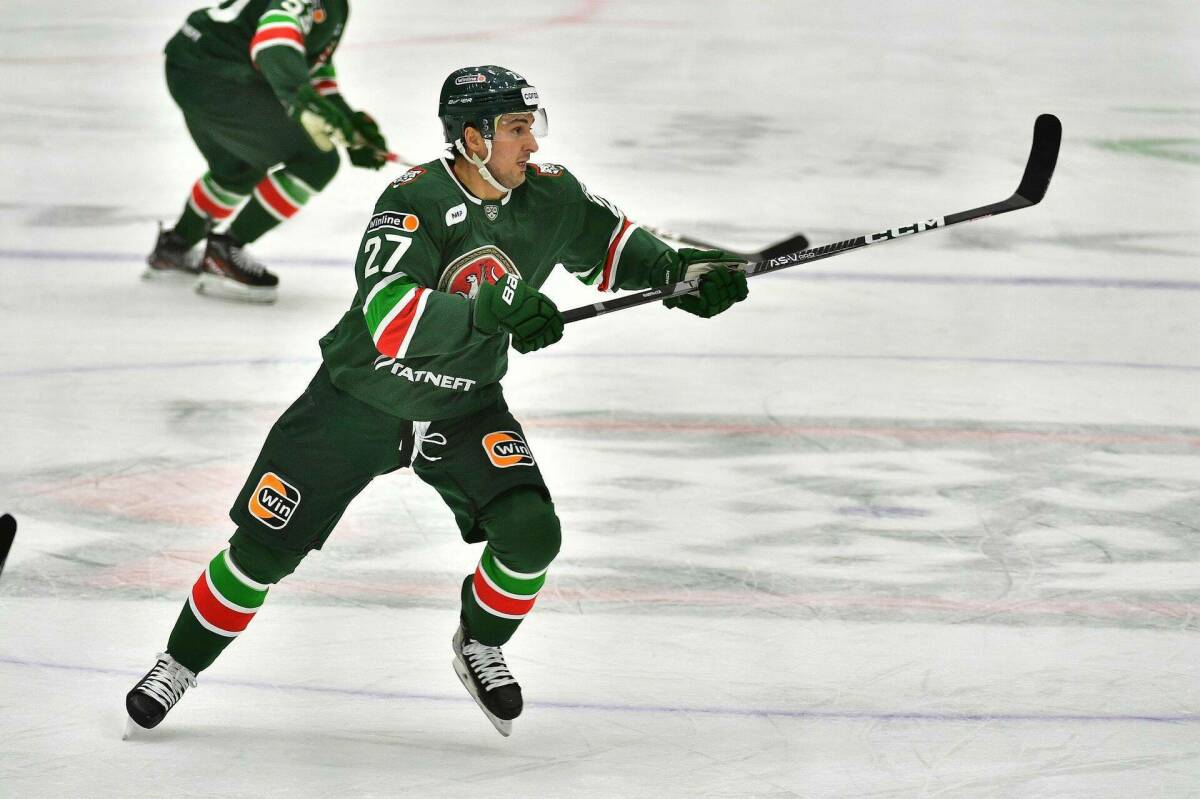 ХК «Челны» объявил о расставании с Кириллом Петровым