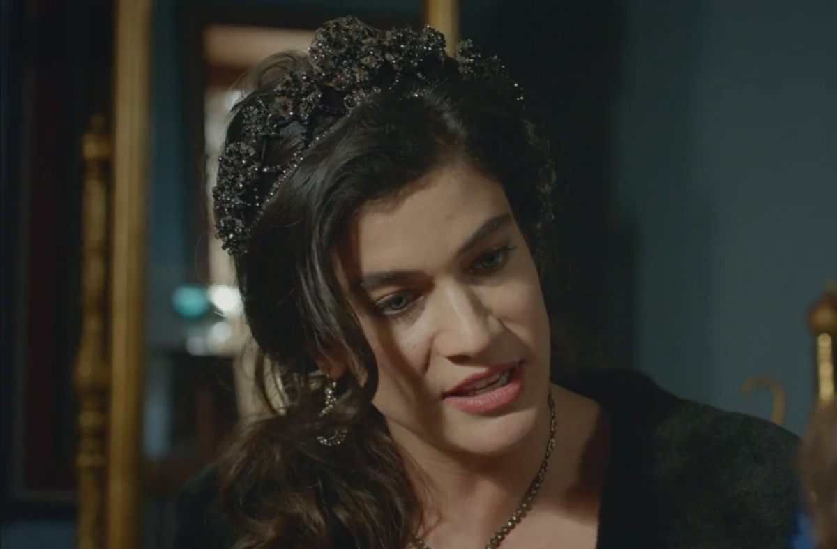 Звезду «Великолепного века» задержали в Стамбуле по делу о наркотиках