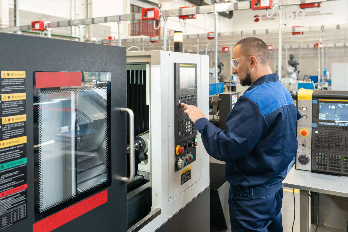 Двузначный рост на фоне стагнации: что происходит в промышленности Татарстана