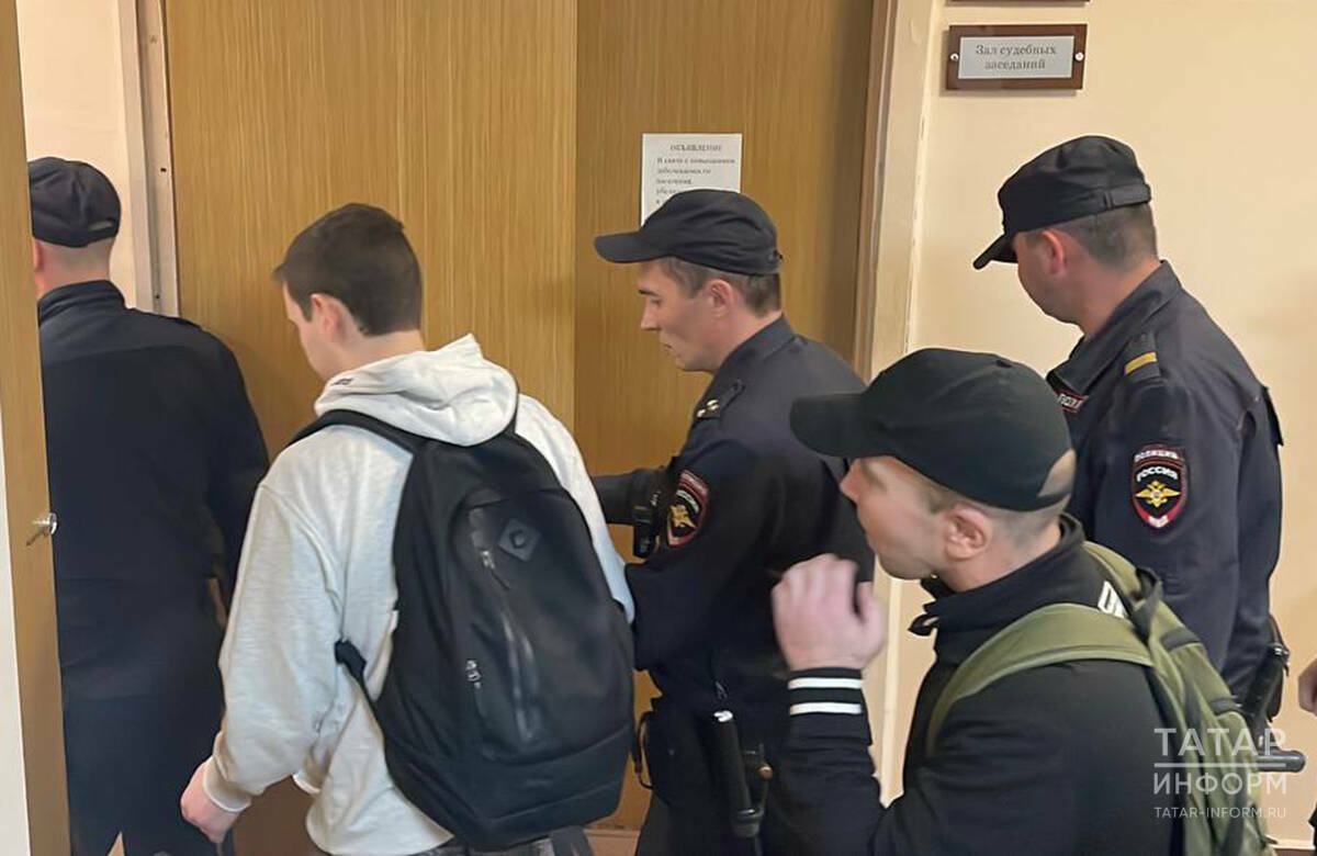 Дешевые авто, квартиры и 2% дохода в день: в Казани судят «изумрудных директоров» FrendeX