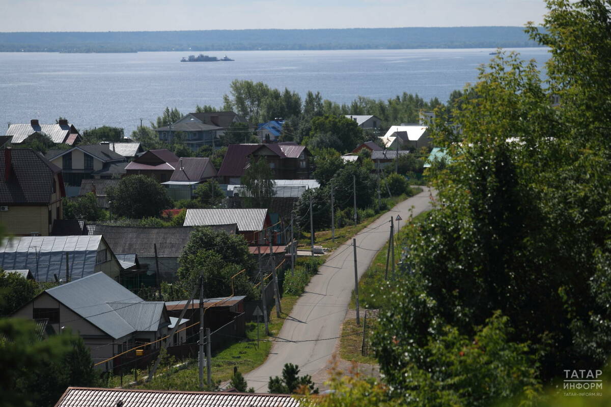 «У семьи появляется выбор»: многодетным Татарстана предлагают деньги вместо земли