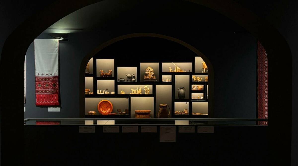 От ковра-мозаики из меха до якутских сумочек с бисером: в Казани покажут промыслы России