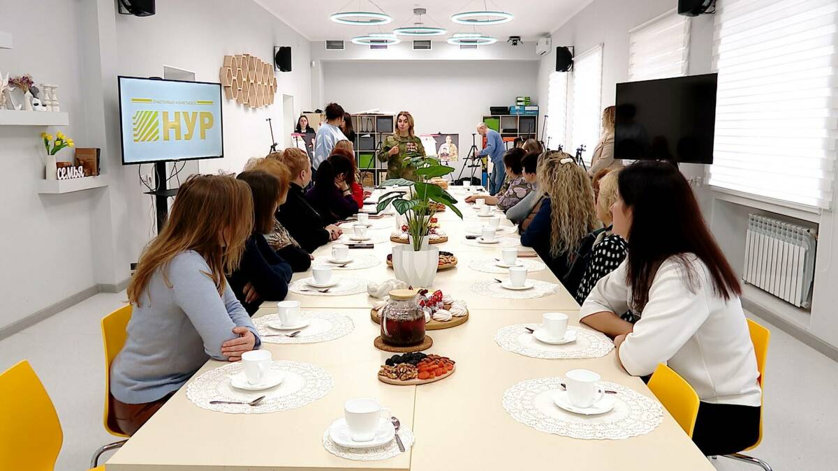 «Он не мог иначе»: в Альметьевске встретились жены и матери военнослужащих