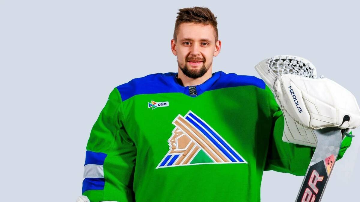 «Салават Юлаев» подписал контракт с голкипером Коноваловым