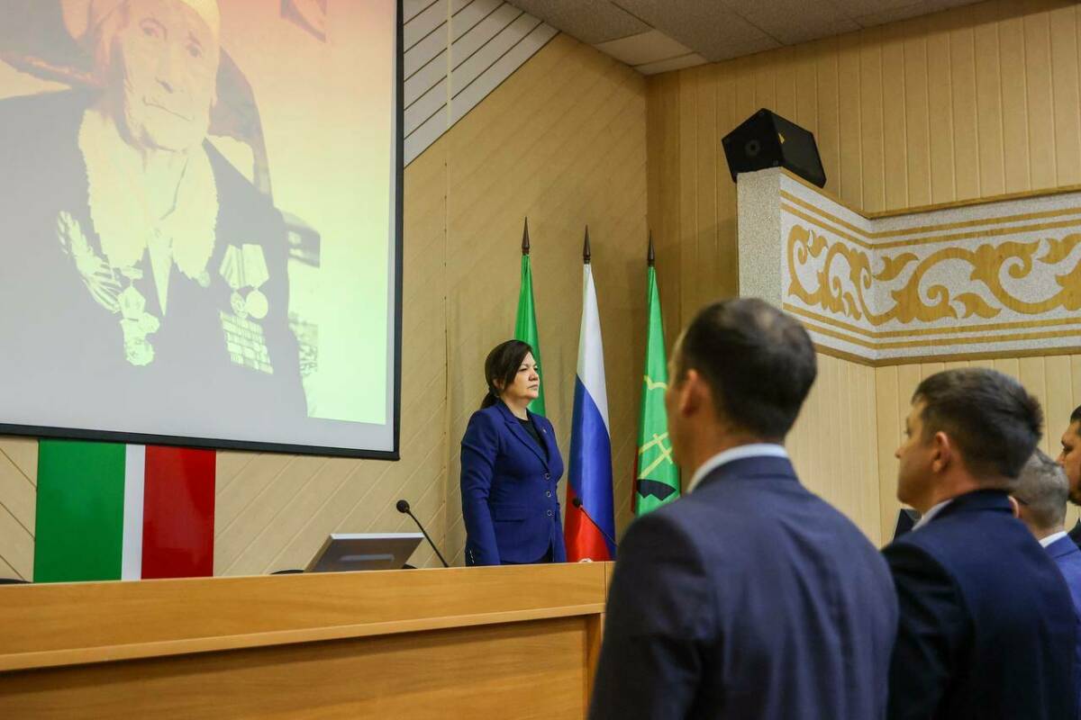 В Альметьевске минутой молчания почтили память участницы Великой Отечественной войны