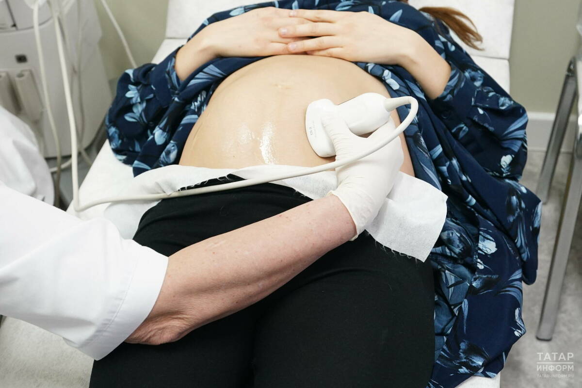 Экономист Балынин объяснил, как рассчитать размер пособия по беременности и родам