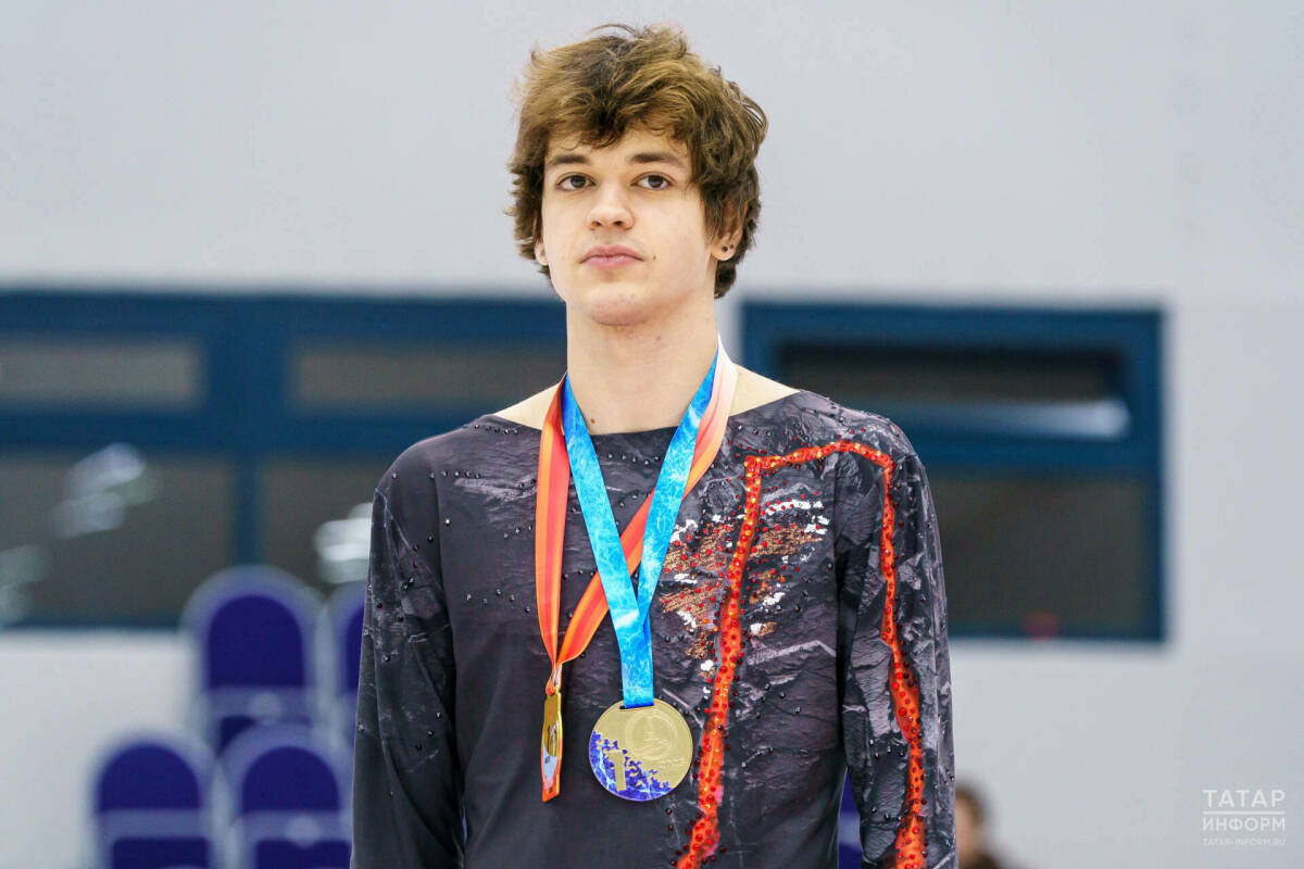 Дикиджи объяснил, почему с полминуты сидел на льду после выступления на Гран-при в Казани