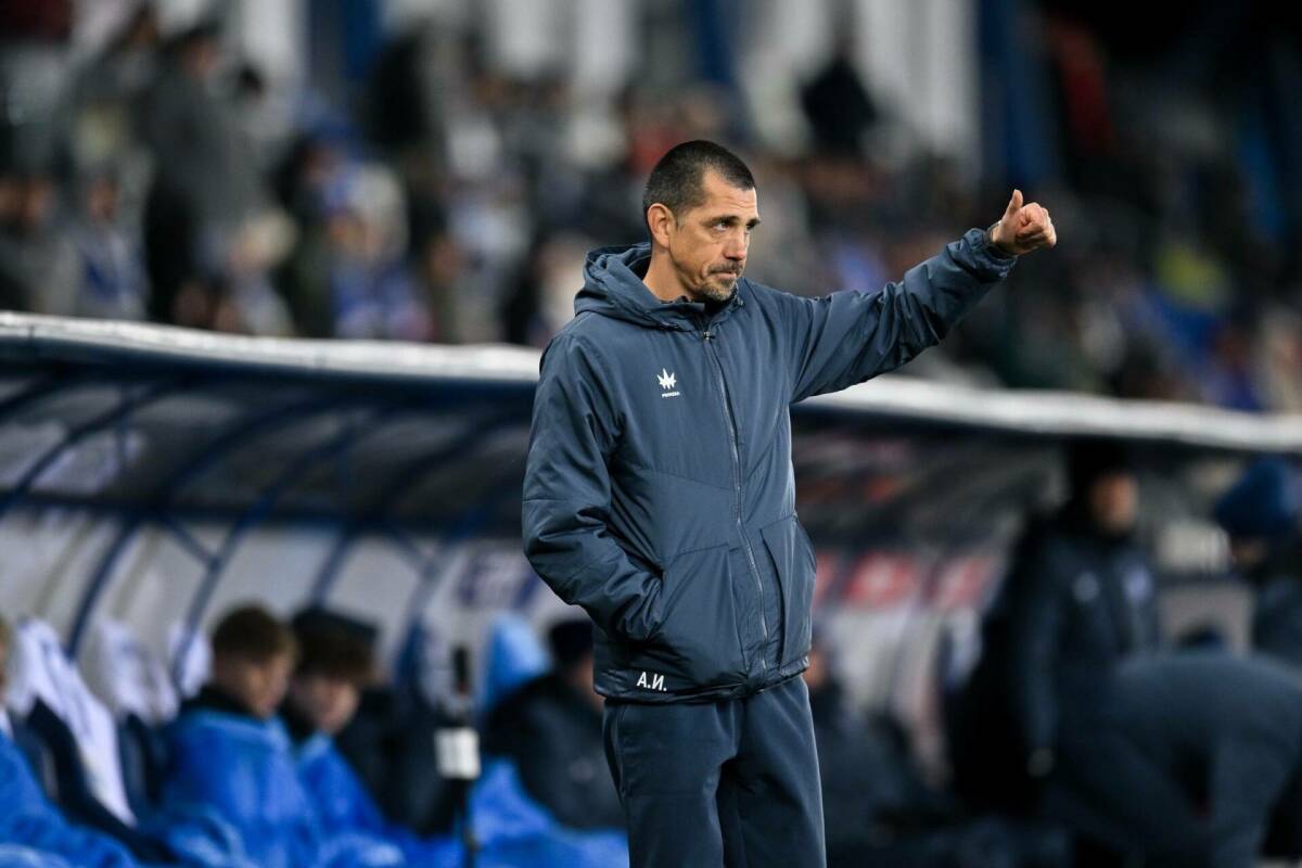 Скандал с удалением тренера-новичка: справится ли Ильдар Ахметзянов с давлением в РПЛ