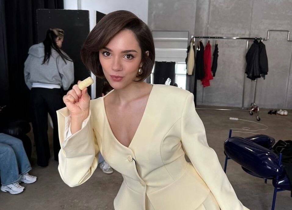 Евгения Медведева объявила о предстоящей свадьбе с Гайнутдиновым