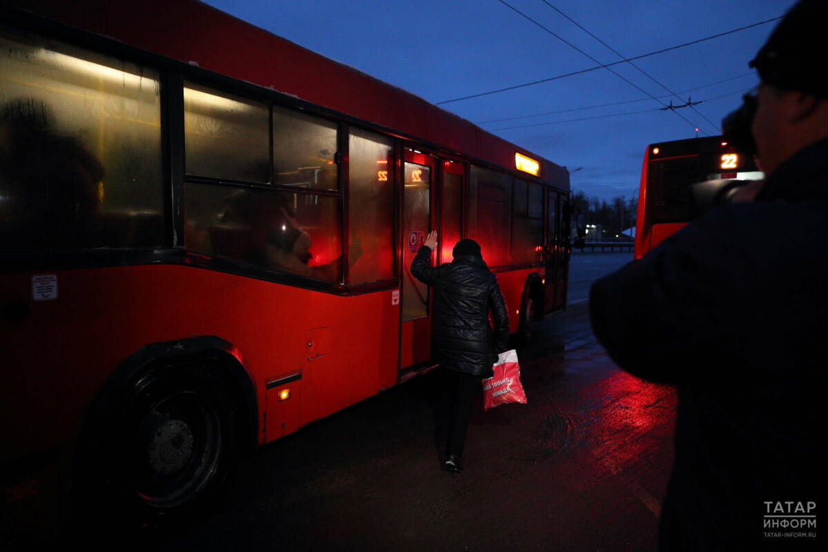 Адвокат предупредила, что за нецензурную брань и крики в автобусе нарушителя ждет штраф