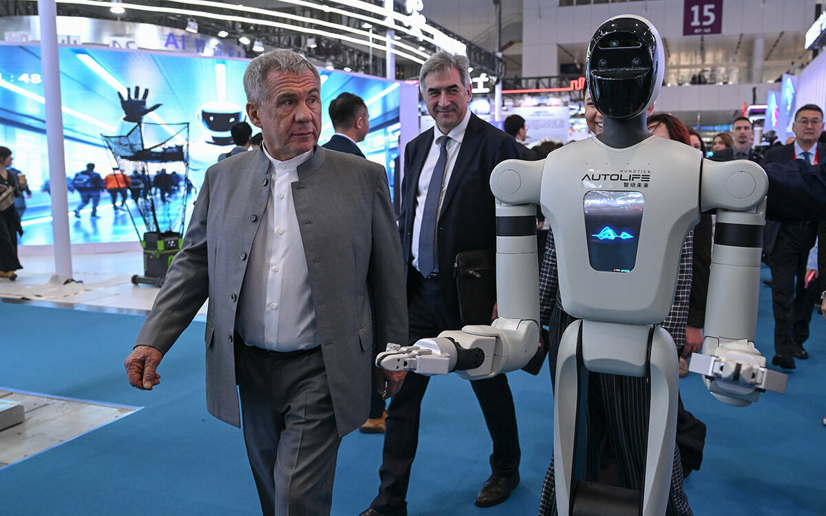 Миссия Минниханова в КНР, парадоксы Когогина и перспективы MAX: акценты недели