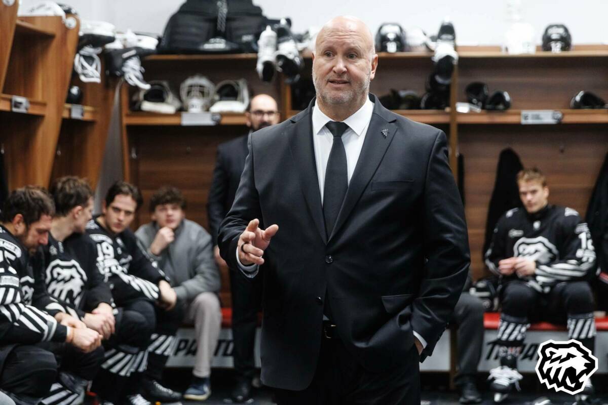 Ноябрьский тренеропад в КХЛ. Почему ушли Гру и Кудашов и кто будет вместо них