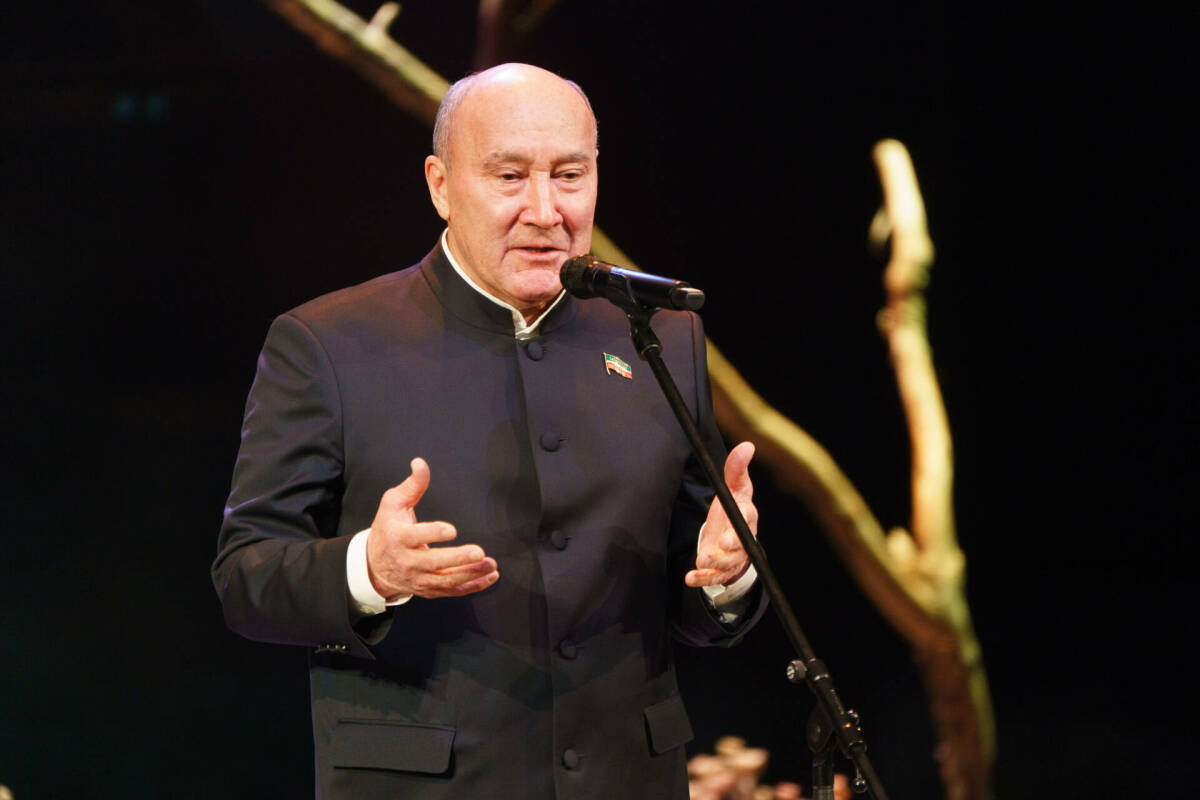 Ахметов предложил снять художественный фильм на основе биографии Туфана Миннуллина