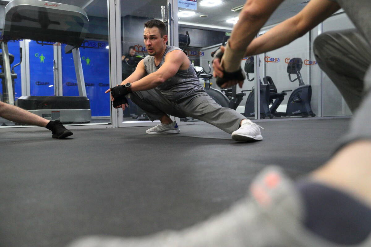 Фитнес-тренер Литовченко объяснил, как правильно делать растяжку