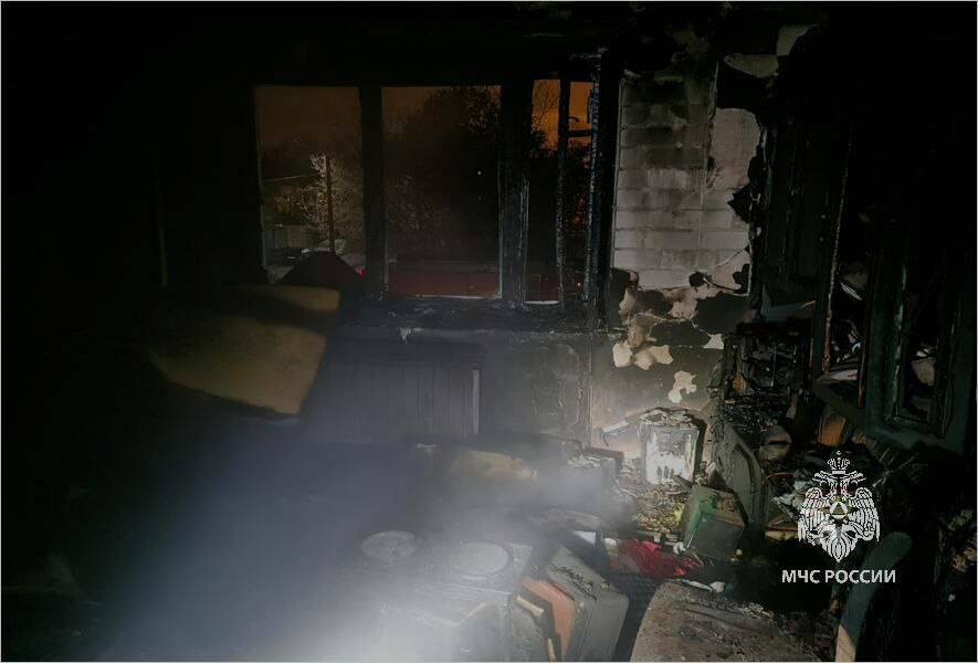 На пожаре в пятиэтажке на Гудованцева в Казани погиб мужчина