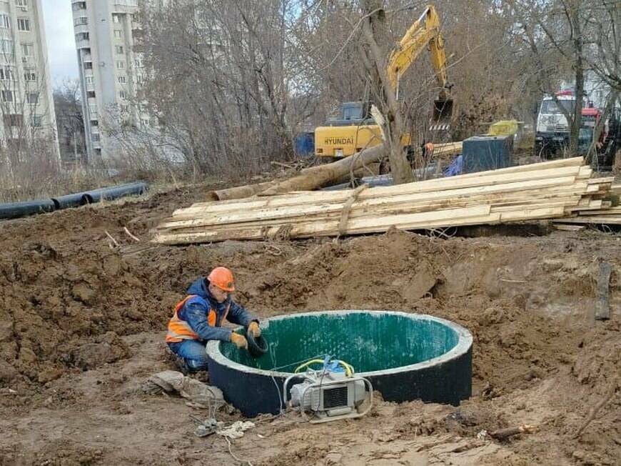 В Казани завершается ремонт коллектора, разрушенного при попытке засыпать овраг