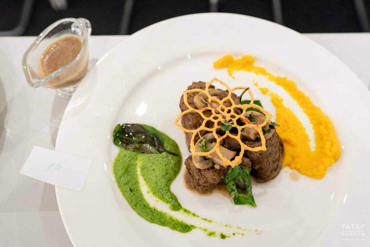 Казань попала в топ-10 городов РФ с наибольшим количеством баров и ресторанов