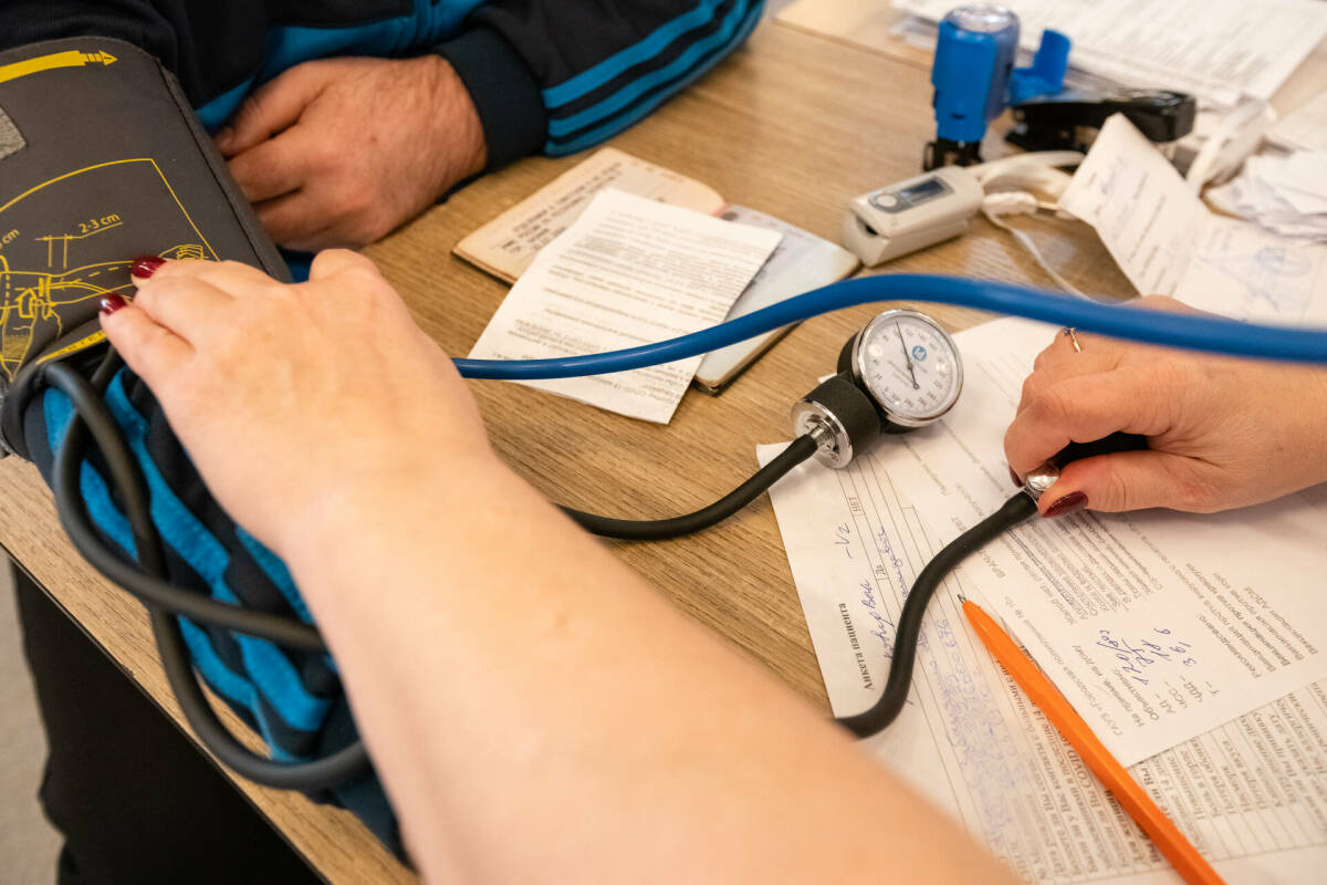 Запись к врачу теперь доступна через мессенджер MAX