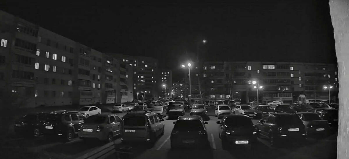 В небе над Набережными Челнами заметили объект, похожий на метеорит