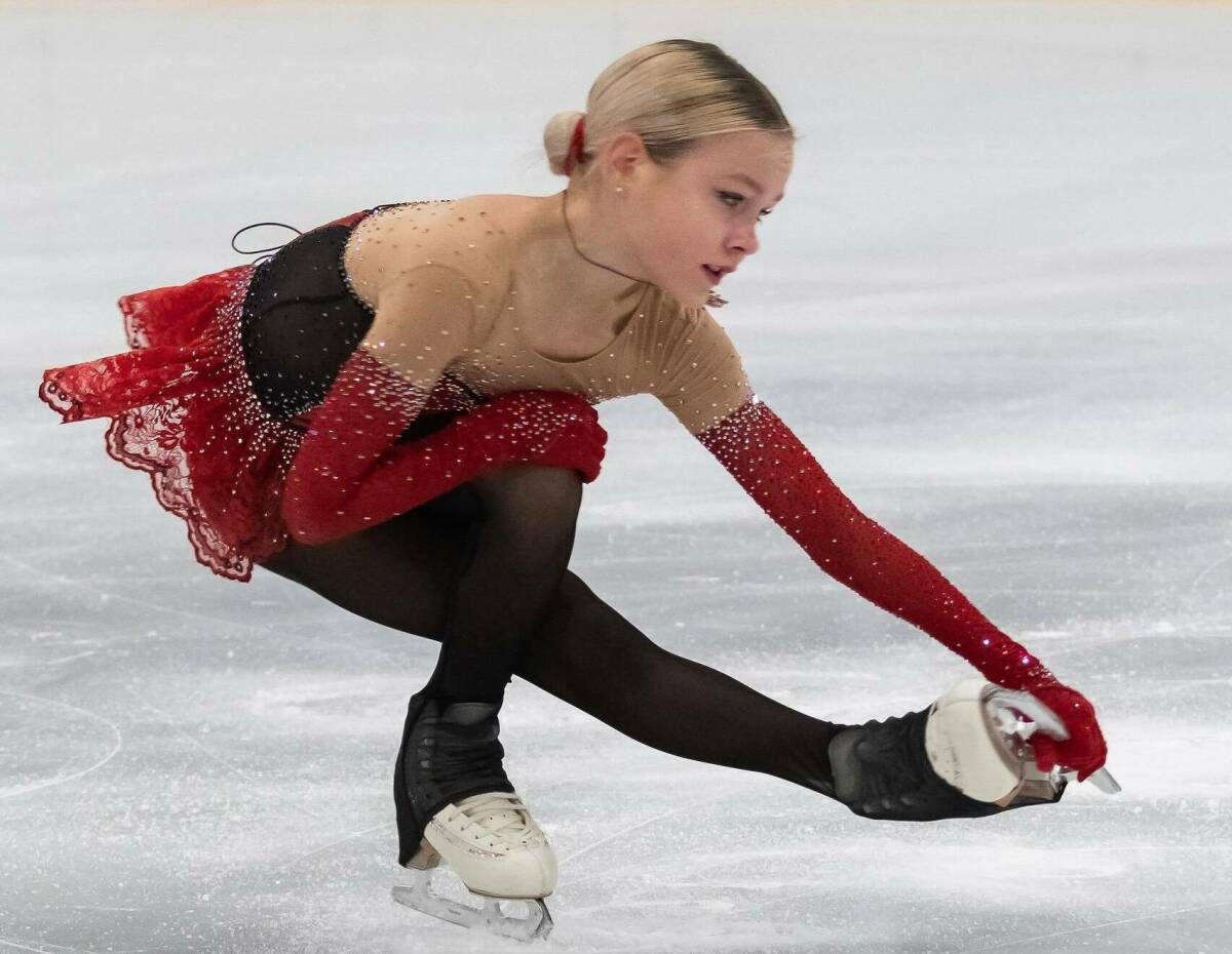 Мать фигуристки Костылевой посетила комиссия по делам несовершеннолетних