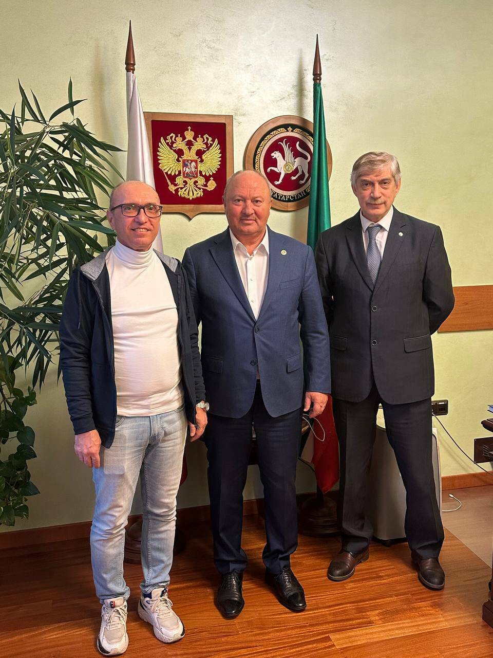 Равил Әхмәтшин Леонид Толчинский белән яңа проектлар турында фикер алышты