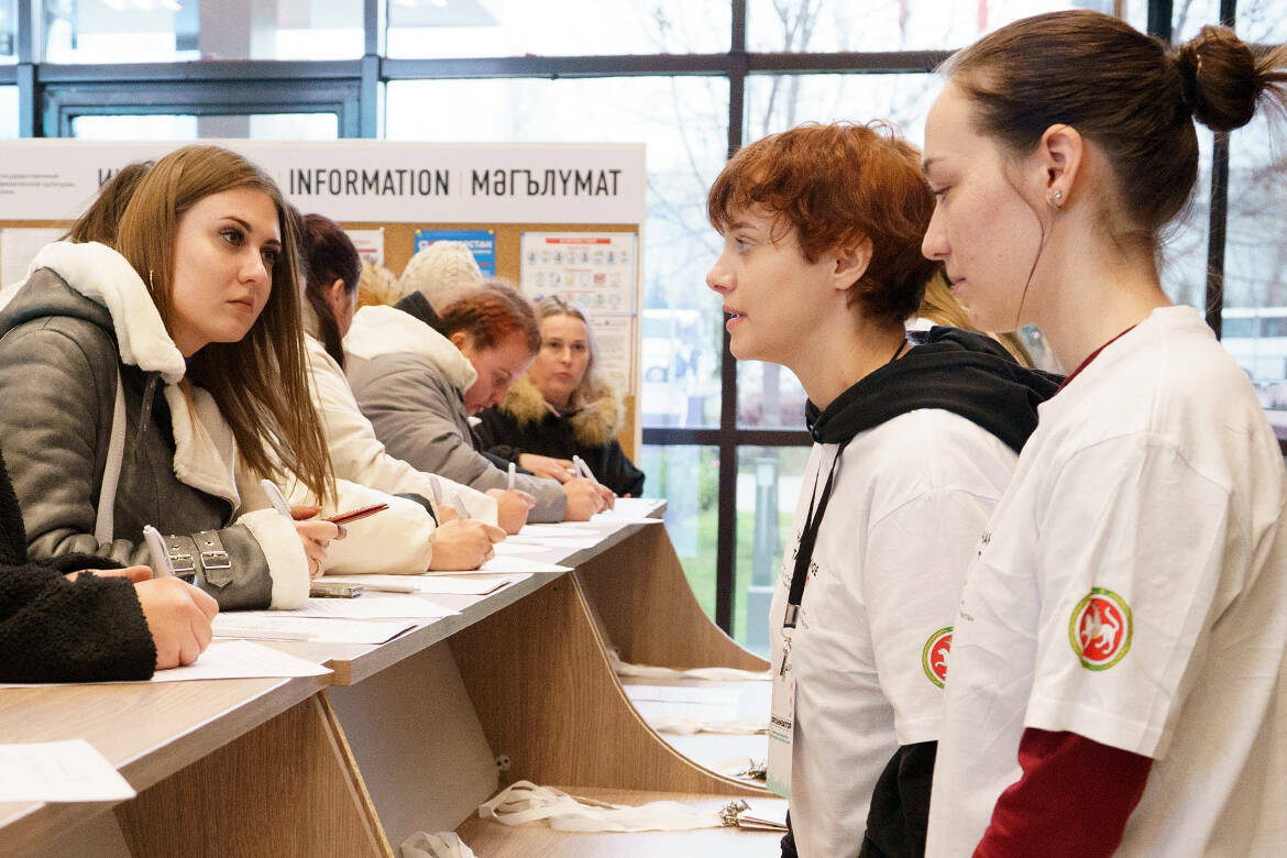 Как выстроена молодежная политика в Луганской Народной Республике, почему региону важна связь с Татарстаном и какие цели у участников форума «Мост единства», стартовавшего вчера в Казани, обсудили сегодня на пресс-конференции в «Татар-информе».