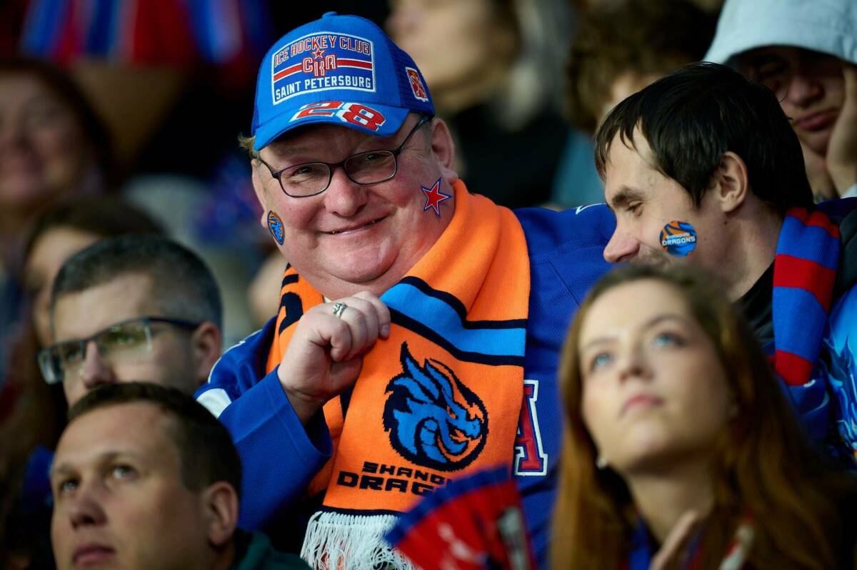 КХЛ объяснила ситуацию с недопуском болельщика «Шанхайских Драконов» на стадион СКА