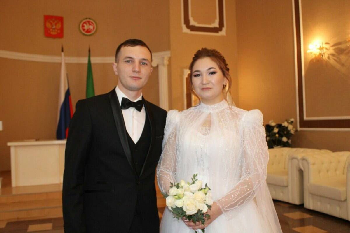 «Полюбили друг друга с первого взгляда»: боец СВО из Актаныша женился на девушке из Уфы