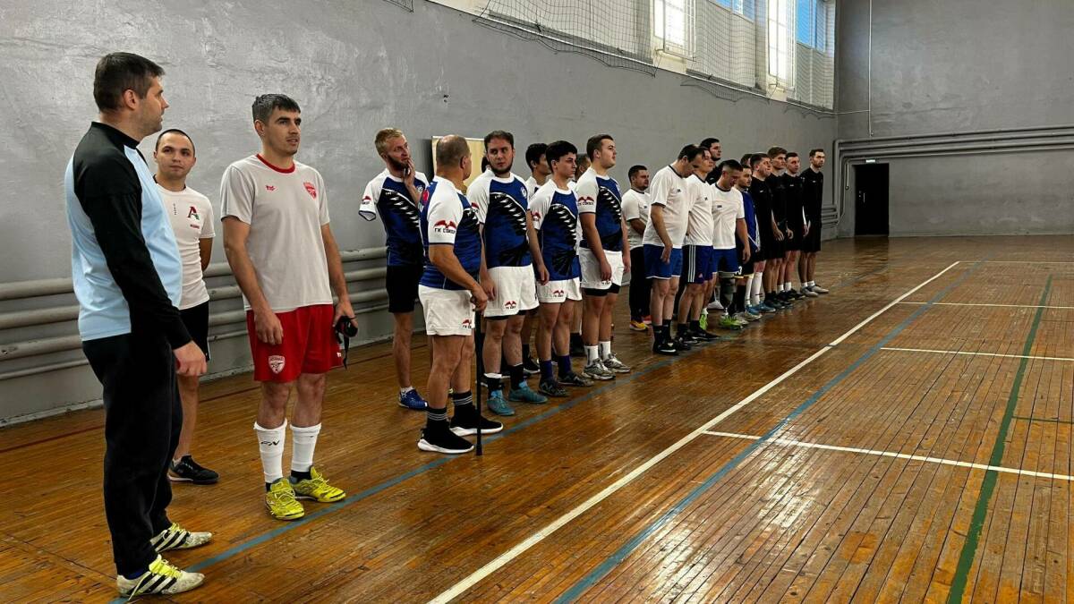 На Казанском пороховом заводе прошел минифутбольный турнир для ветеранов СВО и работников