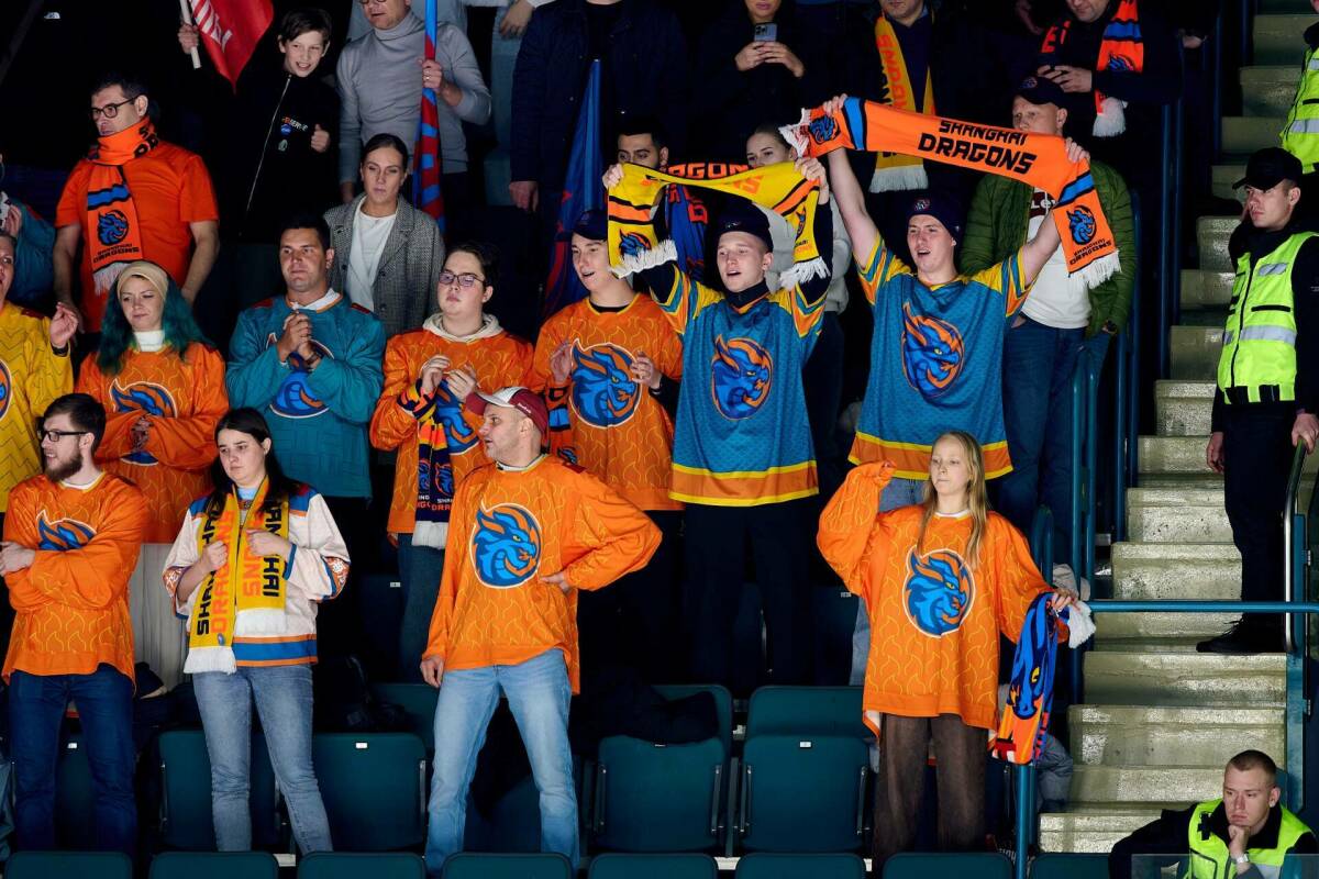 «Шанхайские Драконы» раскритиковали КХЛ за заявление о недопуске болельщика на матч с СКА