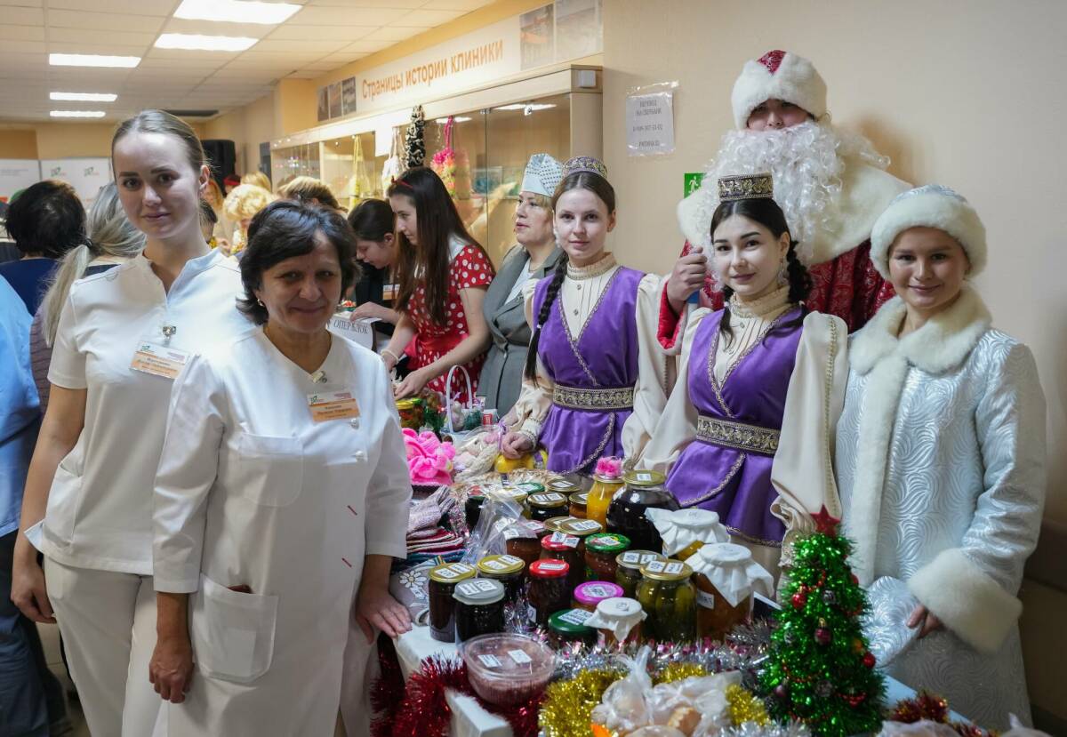 Медики помогают не только лечением: в горбольнице №7 Казани прошла ярмарка для бойцов СВО