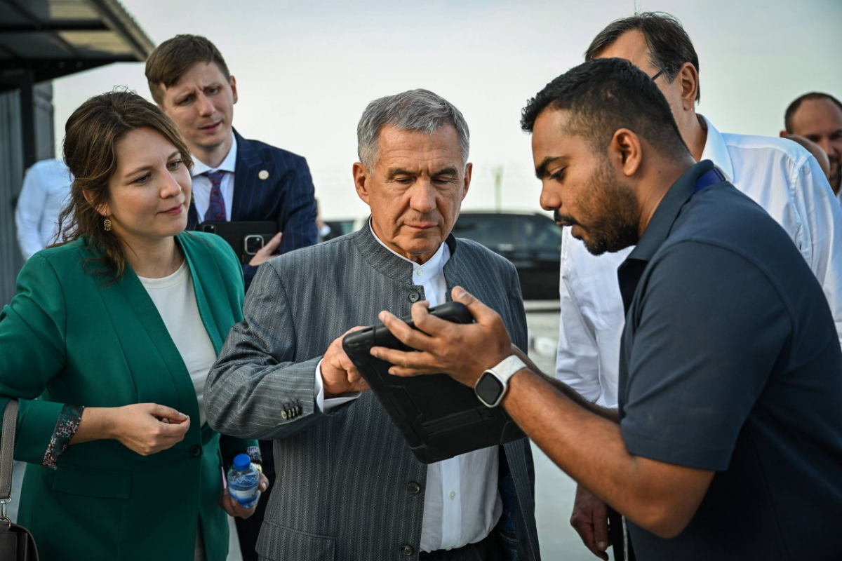 Рустам Минниханов посетил промышленный парк JAFZA в ОАЭ