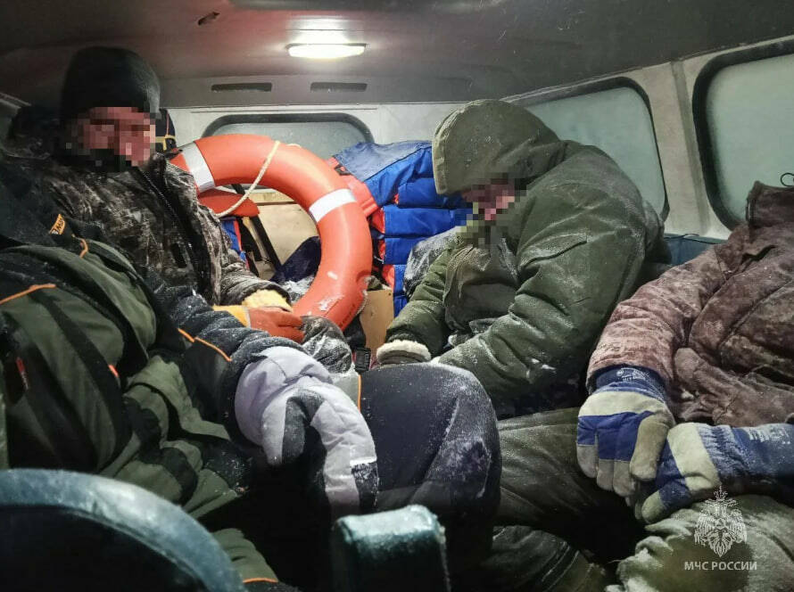 В Мензелинском районе спасли рыбаков, застрявших на острове на реке Ик