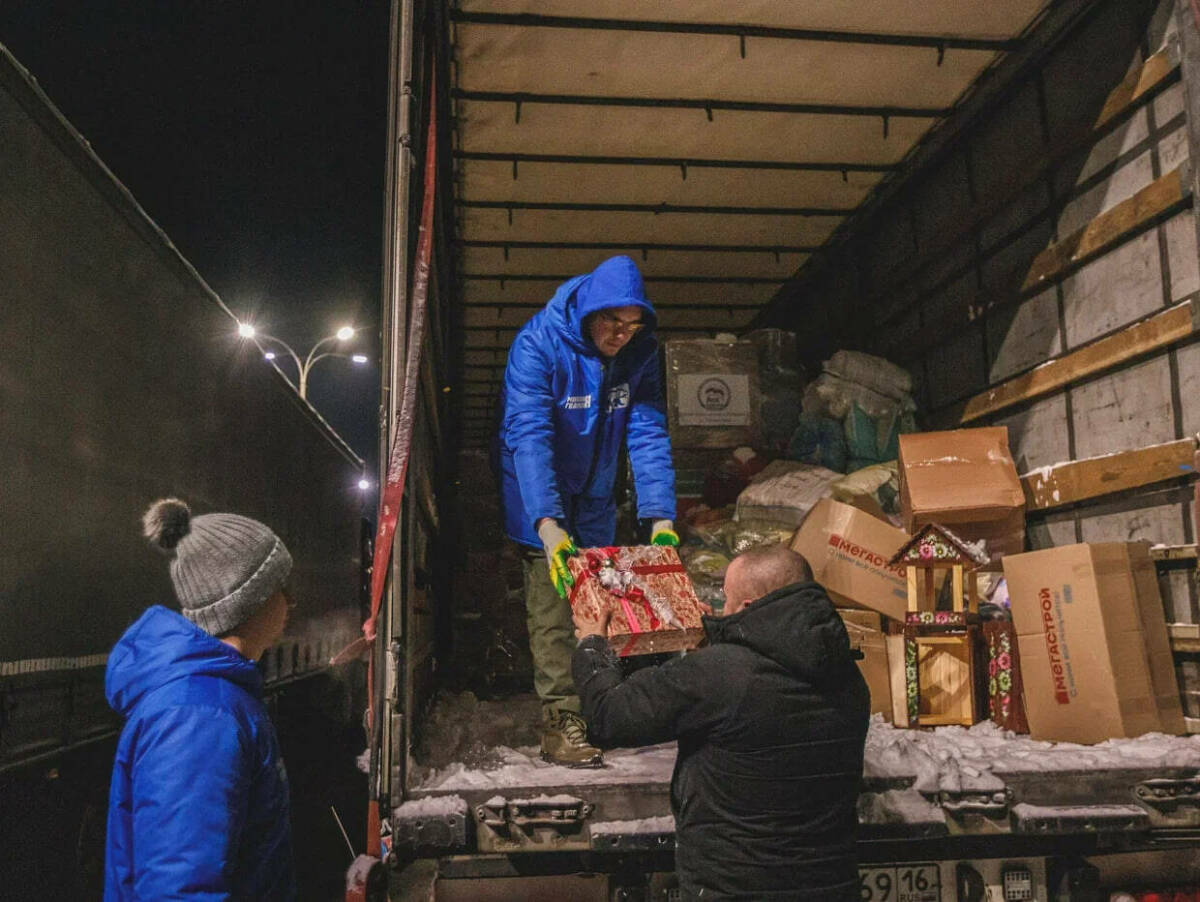 Татарстанские молодогвардейцы передали гуманитарную помощь жителям Лисичанска и Рубежного
