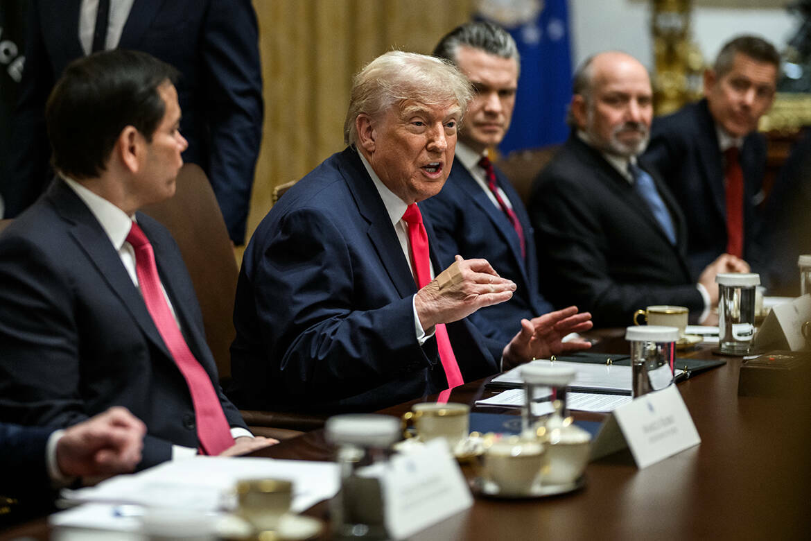 «Территория потеряна»: Трамп после разговора с Путиным призвал Киев признать реальность