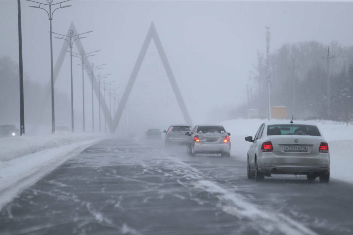 Водителей в Татарстане предупредили о сильном снеге и гололедице