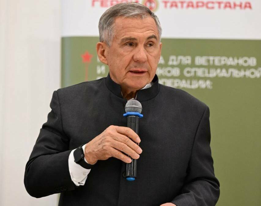 Минниханов встретился с участниками программы «Батырлар. Герои Татарстана»