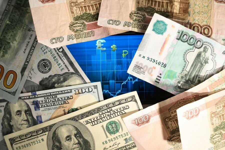 Валютный прогноз на 2026 год: что будет с курсами доллара и евро – мнения экспертов