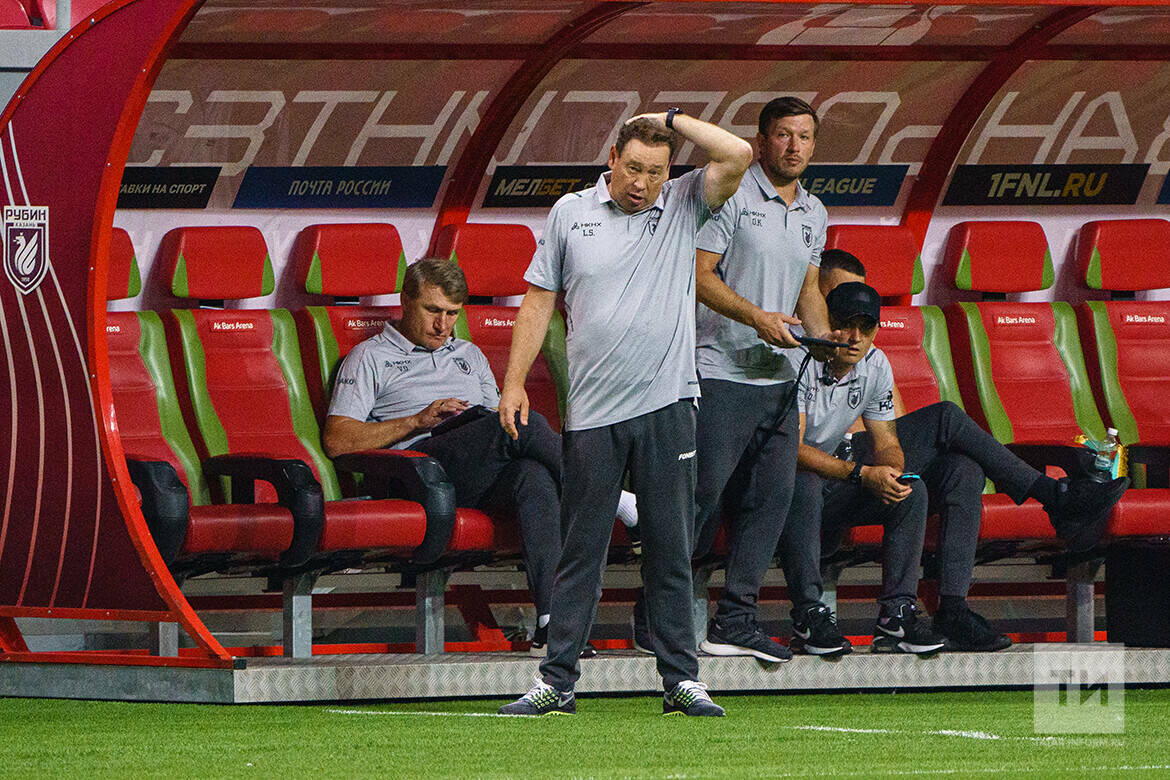 «Это тренерские игроки» - Леонид Слуцкий оценил уровень футболистов «Балтики»