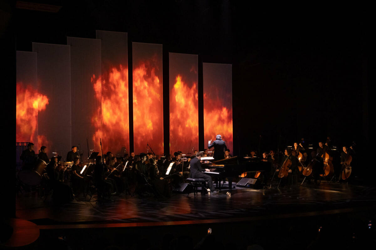 Раис Татарстана и руководитель АП Узбекистана посетили концерт ко Дню узбекской культуры