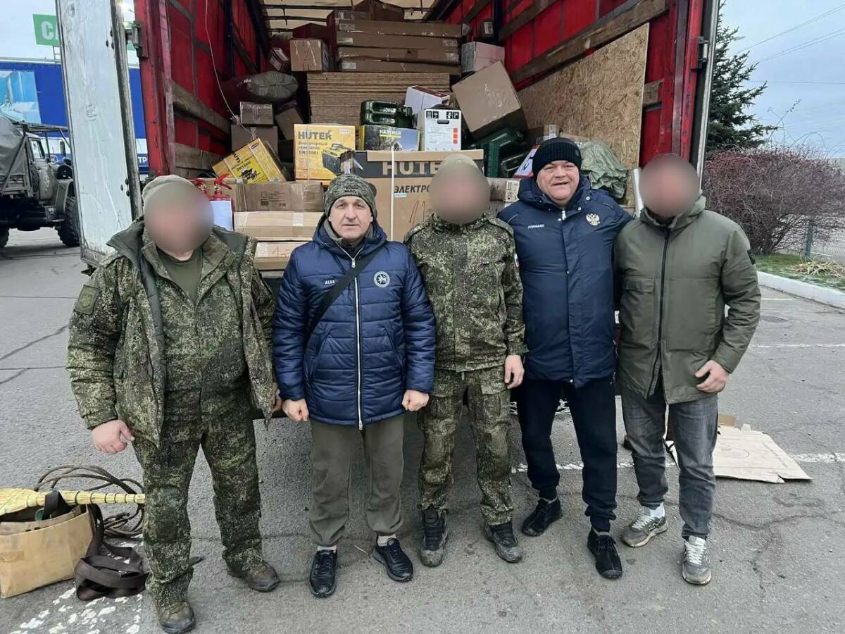 Глава Лаишевского района РТ доставил бойцам новогоднюю партию помощи