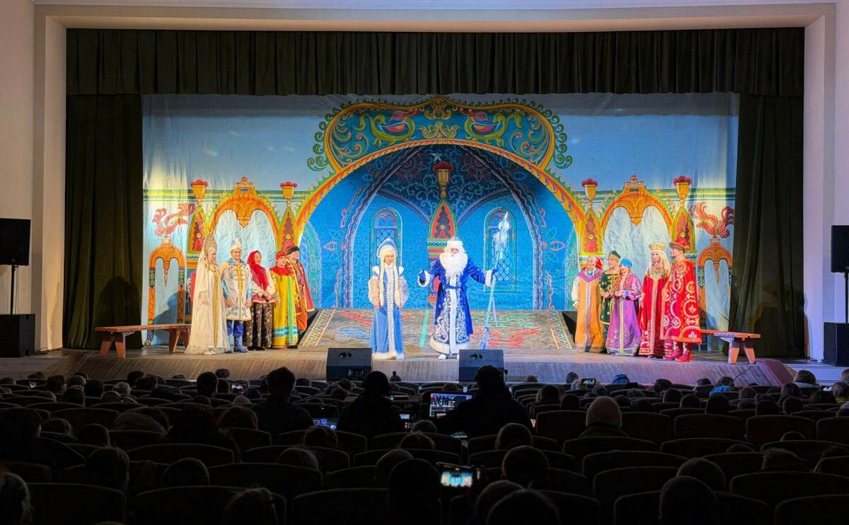 Татарстан организовал новогодние концерты-мюзиклы для детей из Лисичанска и Рубежного