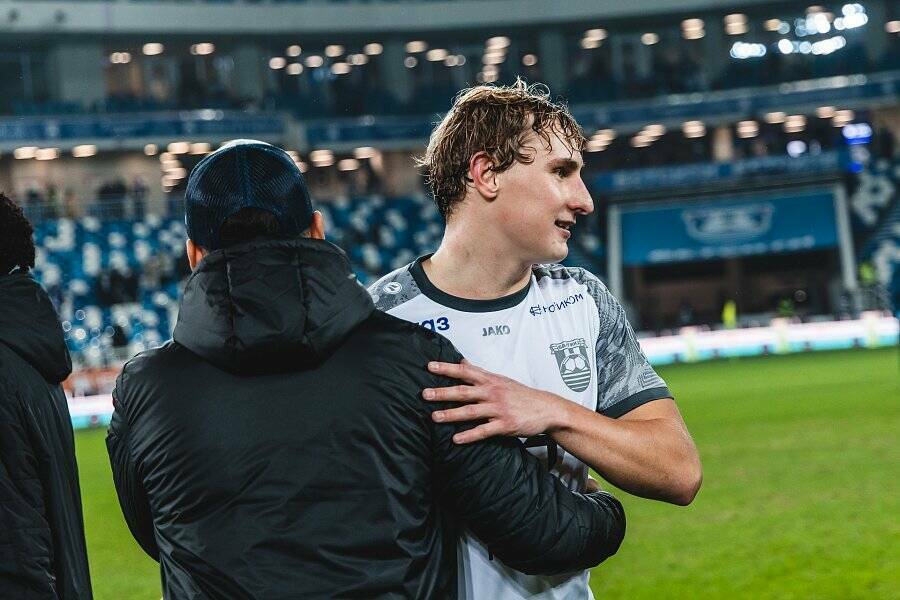 Одна из интриг предстоящего трансферного окна в РПЛ – удастся ли «Балтике» сохранить своих лидеров на весеннюю часть сезона. По данным нескольких авторитетных инсайдеров, как минимум, три футболиста могут покинуть калининградский клуб. Подробнее -  в материале «ТИ-Спорта».