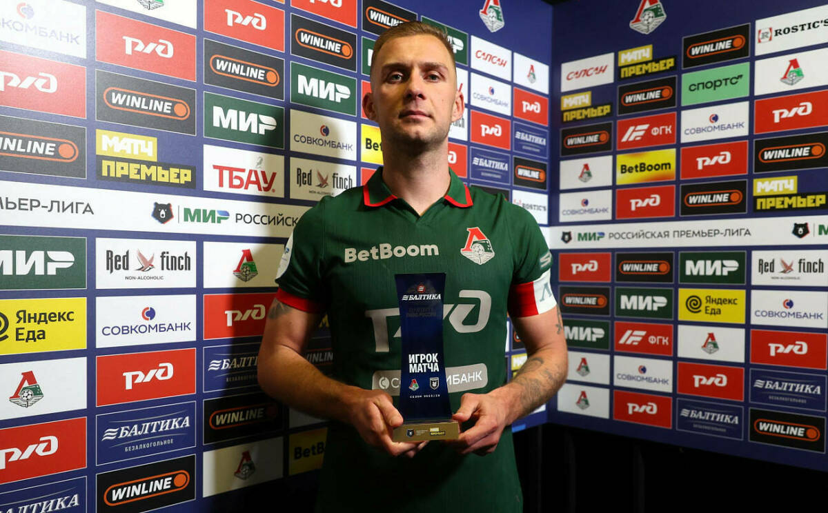 «В ЦСКА ему нечего делать». Бубнов прокомментировал возможный уход Баринова из «Локо»